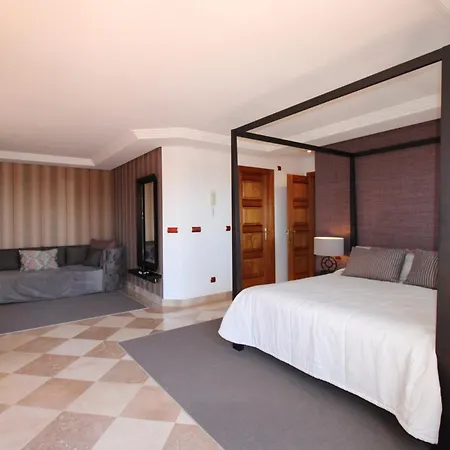 Lovely Duplex Penthouse With Spectacular Sea View * Marbella