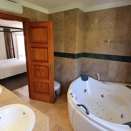 Lovely Duplex Penthouse With Spectacular Sea View Marbella